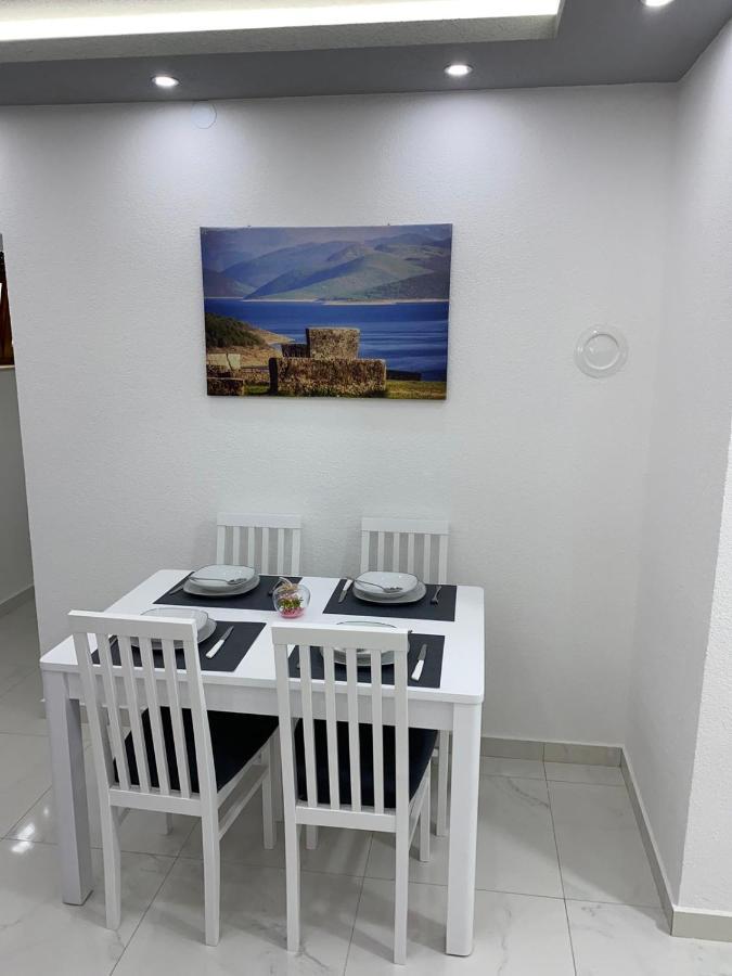 Apartman Jovana Bileca Exterior photo